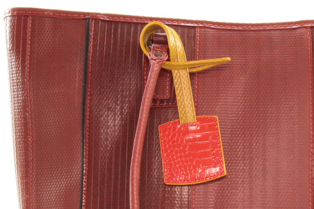 FIRE & HIDE BAG CHARM | RED