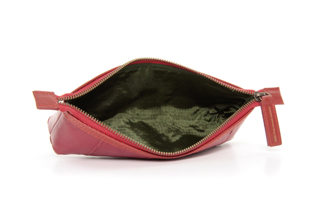 FIRE & HIDE PENCIL CASE | MINERAL RED