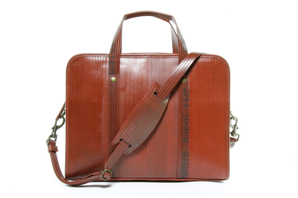 Compact Briefcase - Manichette antincendio recuperate