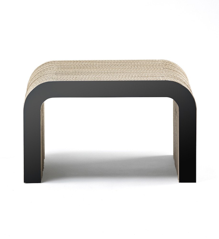 Arredo In Cartone Moretto Piede Nero 45