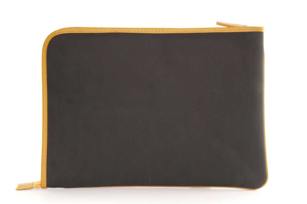 FOLIO & LAPTOP CASE | BLACK RED (copia)